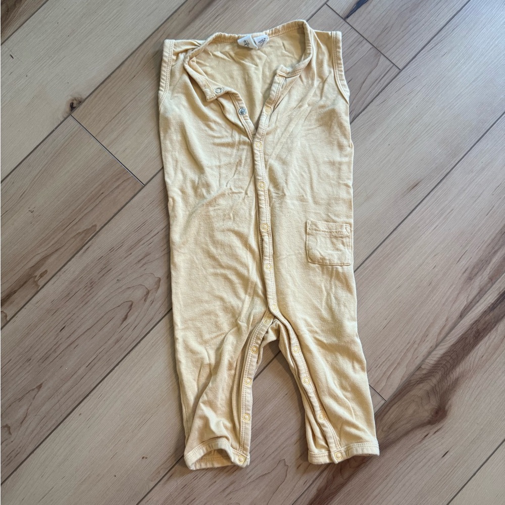Kyte Sleeveless Snap Romper 18-24mo